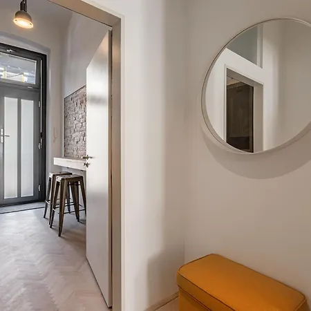 Soho Apartman *